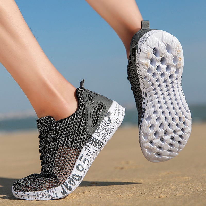 Outdoor Wading Beach Tracing Shoes Men'S And Women'S Summer Breathable Mesh Hollow Sole Casual Sports Hole Sandals - Image 1